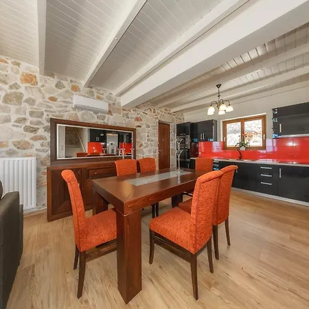 Villa Orient Deluxe Elatia (Zakynthos)